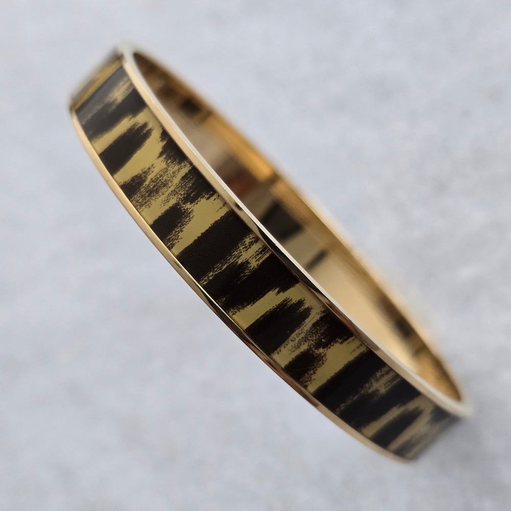 Kate Spade New York Gold Tone Leopard Print Bangle Bracelet Jewelry